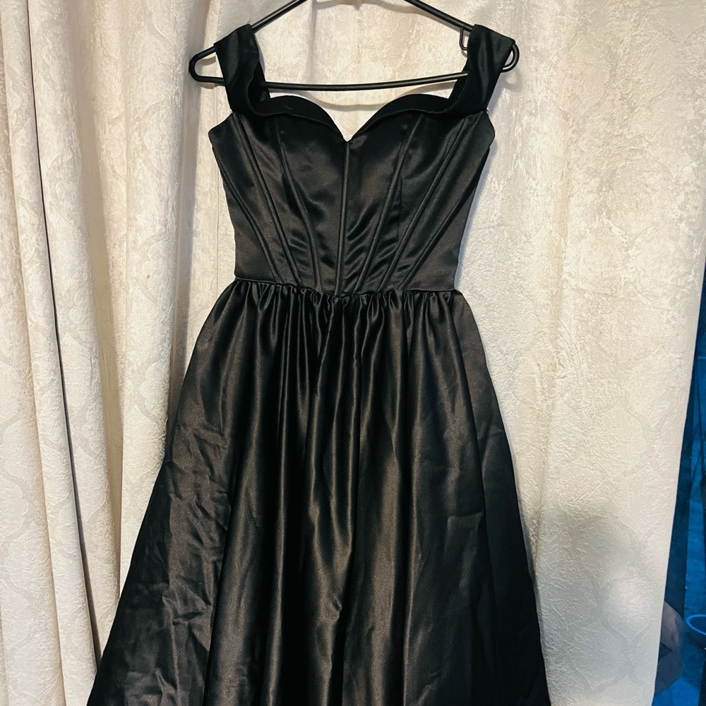 Vintage Style off shoulder party dress sz xs/s